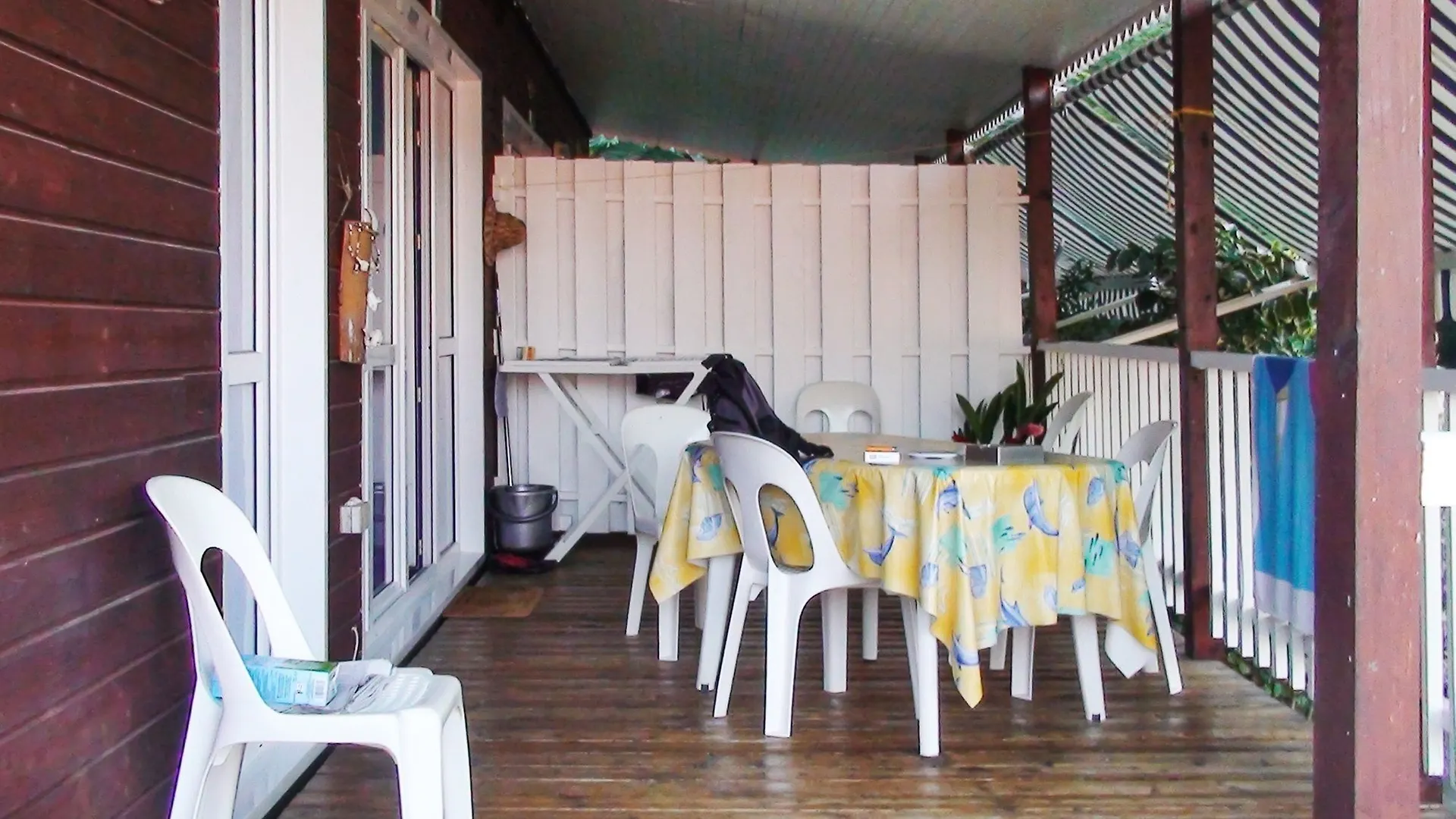 Beachy Bungalow 150 M From Plage De Petite Anse In Basse - Terre, With 2 Bouillante